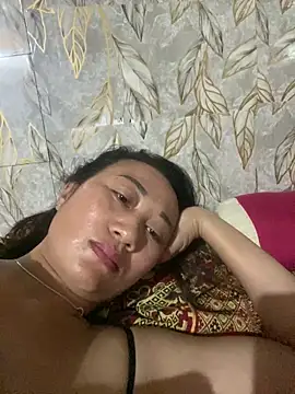 Snapshot of Linda-babyy chatting on 15, 5, 2026 Linda-babyy online show from 15, 5, 2026