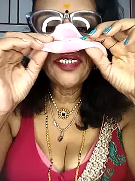 Snapshot of Kannada_telugu_lesbians chatting on 19, 6, 2026 Kannada telugu lesbians online show from 19, 6, 2026