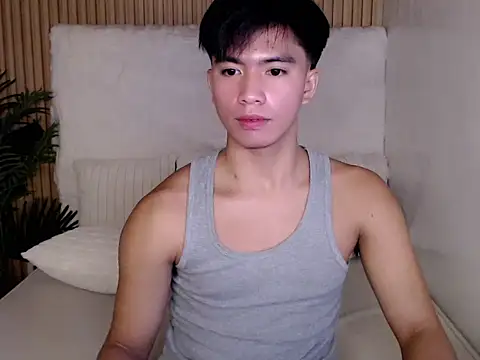 horny jamesxx online show from 5, 7, 2026
