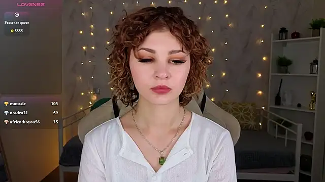 Kira  Fluffy online show from 7, 7, 2026