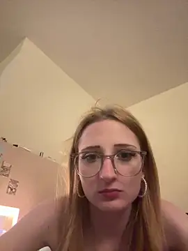 LauraundSteve  online show from 22, 5, 2026
