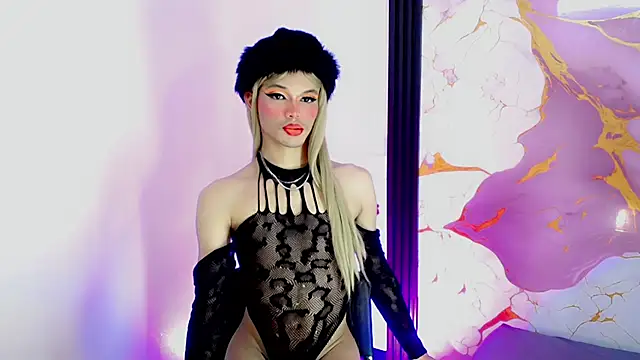 Isabella Kirk  online show from 4, 7, 2026