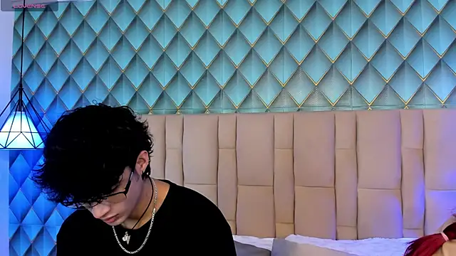 Sofia-Ethan online show from 20, 6, 2026