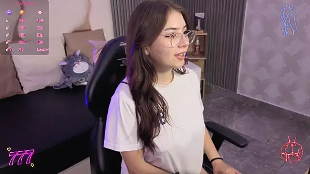 andrea tay1 online show from 14, 6, 2026