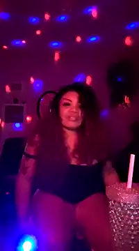 Snapshot of NailGoddessnow chatting on 20, 1, 2025 NailGoddessnow online show from 20, 1, 2025