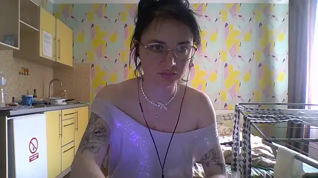 Snapshot of Diana_sosala chatting on 25, 6, 2026 Diana sosala online show from 25, 6, 2026
