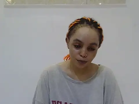 Snapshot of silk_couple1 chatting on 6, 6, 2026 silk couple1 online show from 6, 6, 2026