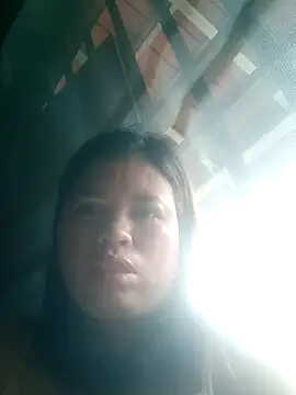 Snapshot of -Yeyi- chatting on 24, 5, 2026 -Yeyi- online show from 24, 5, 2026