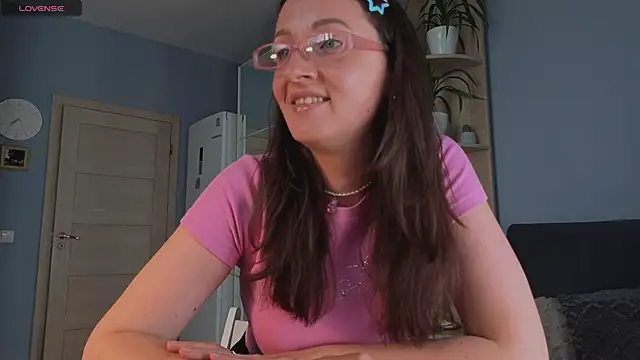 Snapshot of GoldenCrystall chatting on 1, 7, 2026 GoldenCrystall online show from 1, 7, 2026