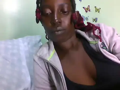 Snapshot of maamypussy chatting on 24, 5, 2026 maamypussy online show from 24, 5, 2026