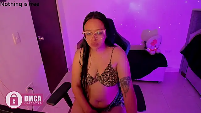 Snapshot of Spicydollx_1 chatting on 11, 6, 2026 Spicydollx 1 online show from 11, 6, 2026