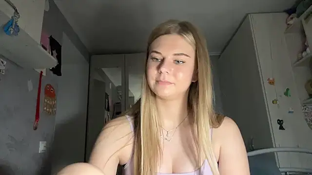 HoneysPiee online show from 5, 7, 2026