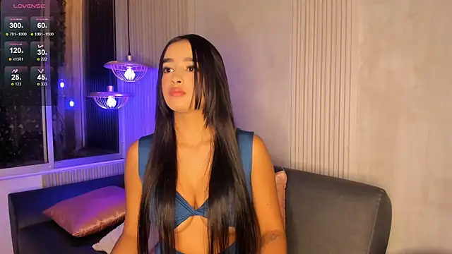 VanesaGuzman online show from 16, 6, 2026