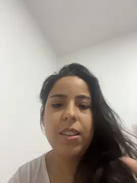 Snapshot of onMelan chatting on 17, 5, 2026 onMelan online show from 17, 5, 2026