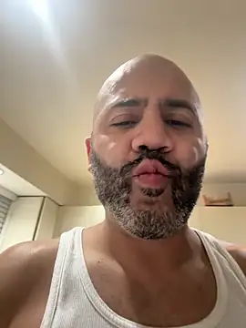 bigdick20101 online show from 17, 5, 2026