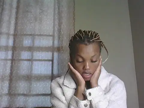 Snapshot of PrettyT5 chatting on 29, 6, 2026 PrettyT5 online show from 29, 6, 2026