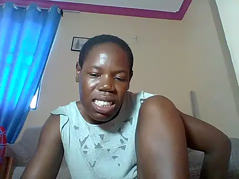 Snapshot of Blacksexyqueen24 chatting on 2, 6, 2026 Blacksexyqueen24 online show from 2, 6, 2026