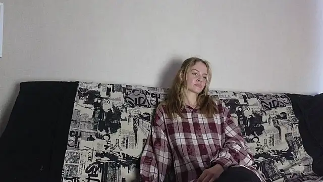 KareyFonger online show from 25, 6, 2026
