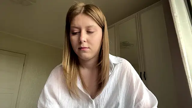 Snapshot of HeyItsAgata chatting on 20, 5, 2026 HeyItsAgata online show from 20, 5, 2026