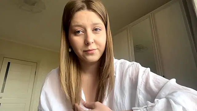 Snapshot of HeyItsAgata chatting on 24, 5, 2026 HeyItsAgata online show from 24, 5, 2026