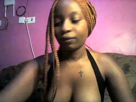 Snapshot of Sexy_brie chatting on 7, 6, 2026 Sexy brie online show from 7, 6, 2026