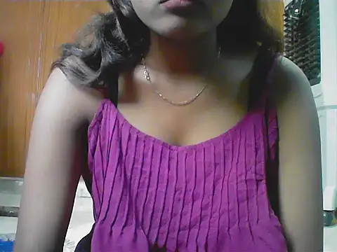 Snapshot of Diana_Penty chatting on 31, 5, 2026 Diana Penty online show from 31, 5, 2026
