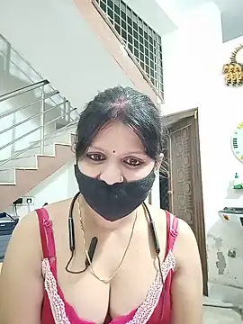 ZOYA-STRIP online show from 12, 6, 2026