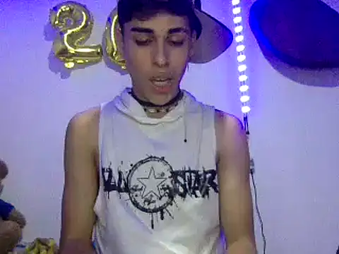 Snapshot of andrytedu_20 chatting on 18, 6, 2026 andrytedu 20 online show from 18, 6, 2026