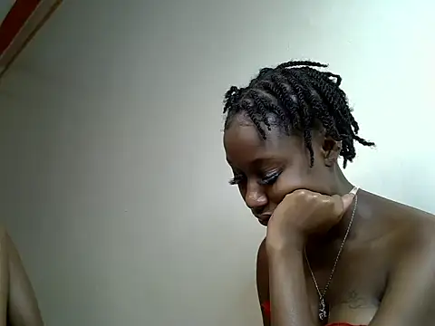 Snapshot of Pretty_kitty48 chatting on 26, 5, 2026 Pretty kitty48 online show from 26, 5, 2026