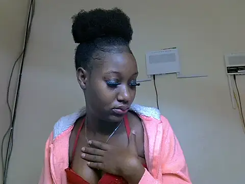 Snapshot of Pretty_kitty48 chatting on 27, 6, 2026 Pretty kitty48 online show from 27, 6, 2026