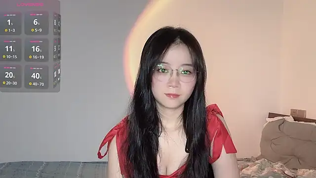 77-Vicky online show from 12, 6, 2026
