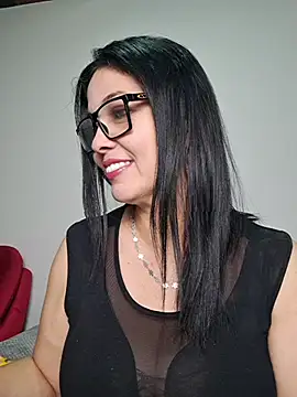 Scarlett Valnyx online show from 21, 6, 2026