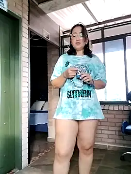 AlissBluumm online show from 17, 6, 2026
