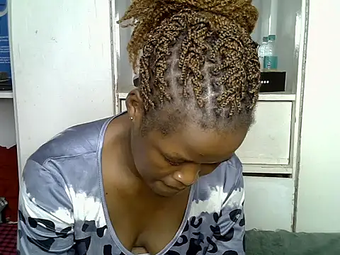 Pinky lina1 online show from 4, 6, 2026