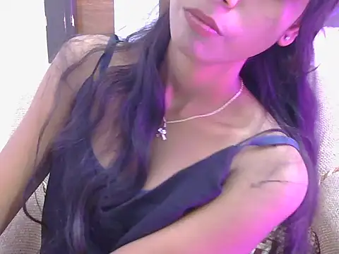 Snapshot of iliyana-20 chatting on 19, 5, 2026 iliyana-20 online show from 19, 5, 2026