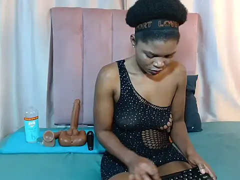 Snapshot of Tianaah chatting on 2, 6, 2026 Tianaah online show from 2, 6, 2026