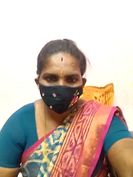Snapshot of CuteTamizhachi chatting on 9, 6, 2026 CuteTamizhachi online show from 9, 6, 2026