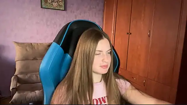 SilkSinner  online show from 4, 6, 2026