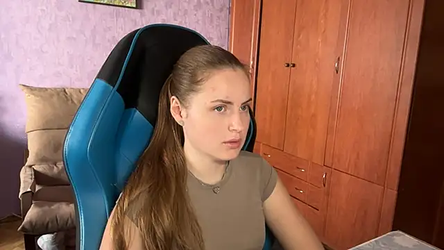 SilkSinner  online show from 17, 6, 2026