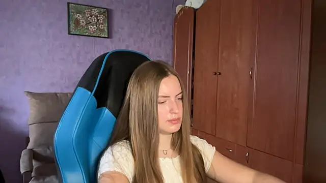 SilkSinner  online show from 23, 6, 2026