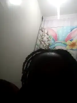 Snapshot of petitepearl chatting on 7, 7, 2026 petitepearl online show from 7, 7, 2026