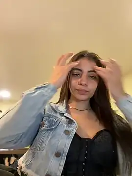 Hanna Cruz  online show from 7, 7, 2026