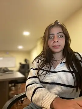 Hanna Cruz  online show from 11, 7, 2026