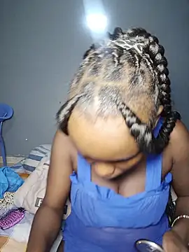 Snapshot of Sexymaurine chatting on 12, 6, 2026 Sexymaurine online show from 12, 6, 2026