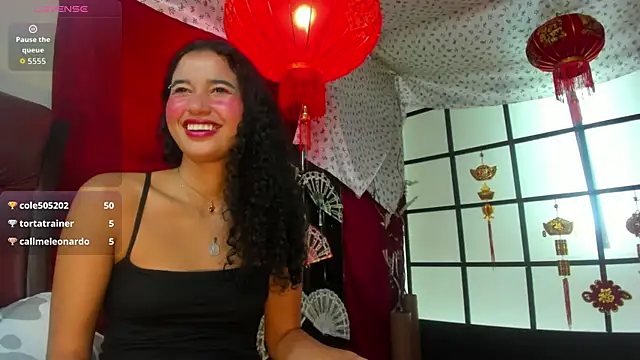 Aurora Gatty online show from 15, 6, 2026