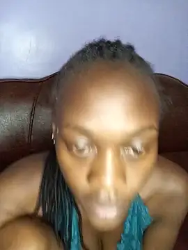 Paulahaze online show from 7, 6, 2026