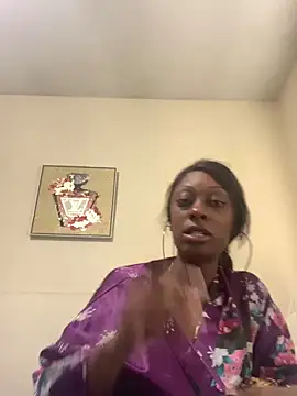 Prettylondond online show from 7, 6, 2026
