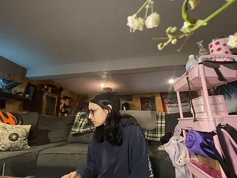 B4BYJINX online show from 26, 5, 2026
