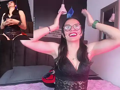 Afroditta Rosse online show from 9, 6, 2026
