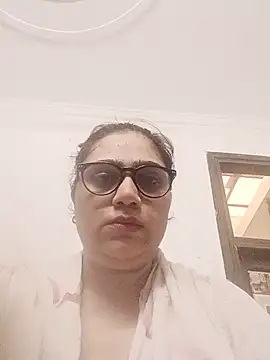 yourchahat27 online show from 11, 6, 2026